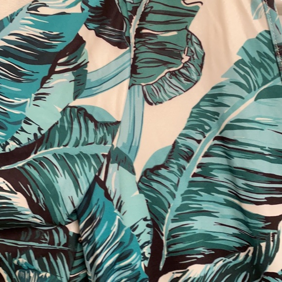 Palm print romper - Picture 2 of 2